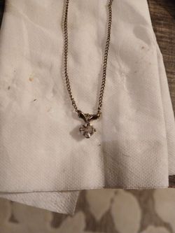 Silver-tone Neckace with a Clear Crystal  Pendant 