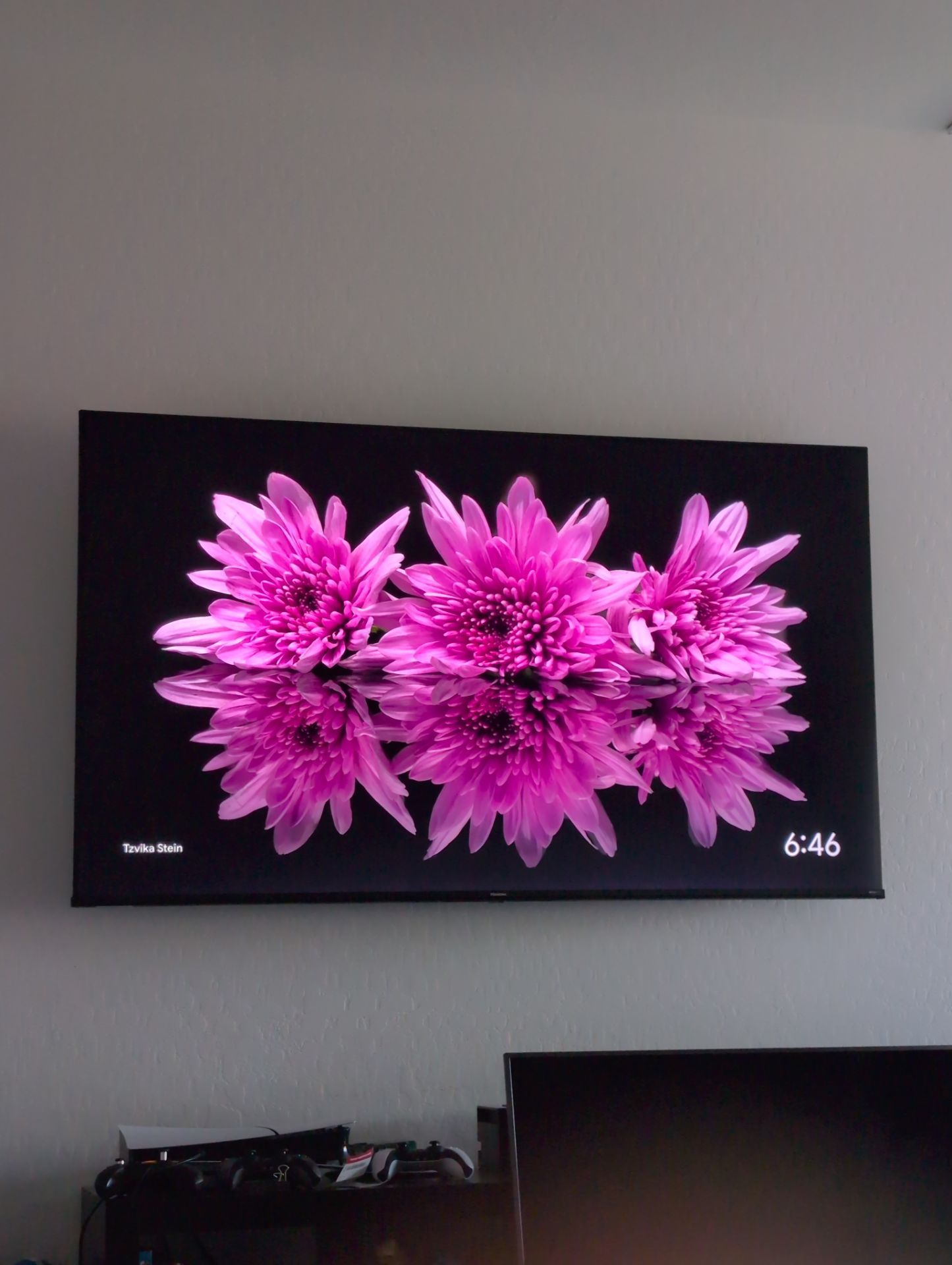 Google Hisense 64 in tv