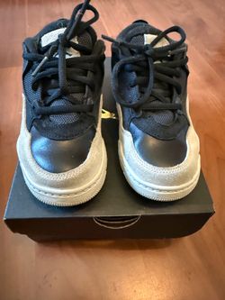 Jordan 4 RM Kids Sneakers Size 12C – Black/White – Good Condition