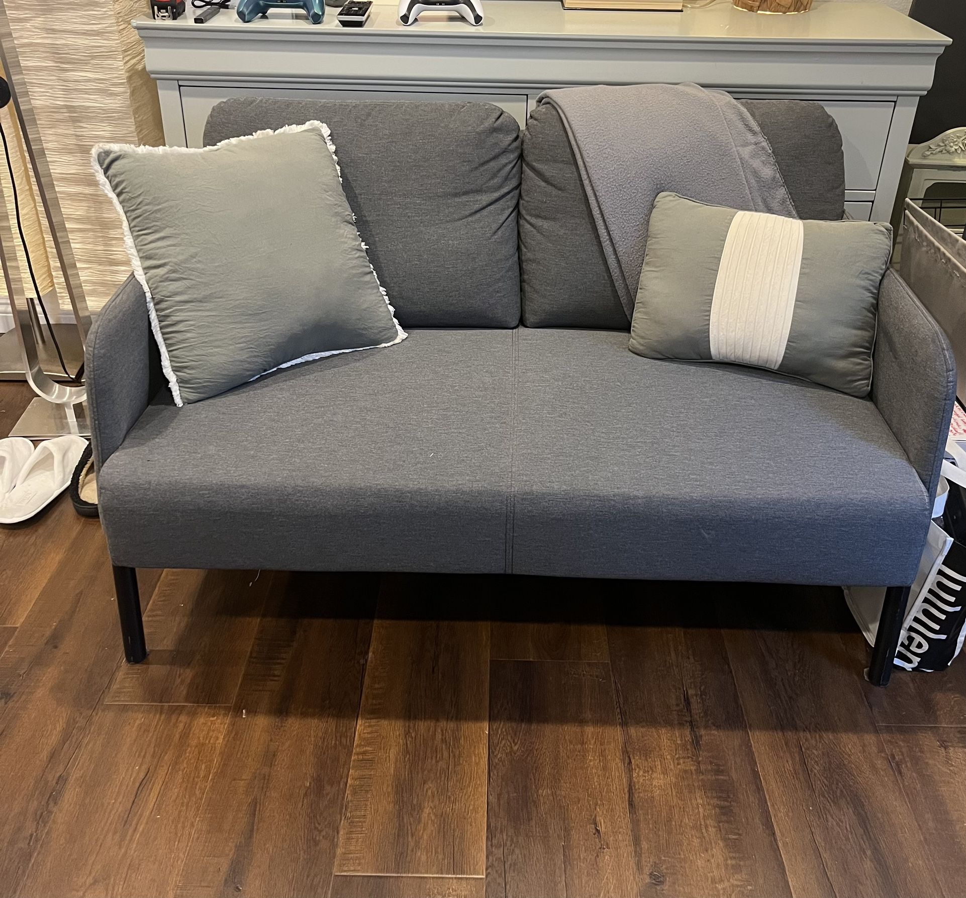 Small love Seat