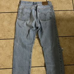 levi’s girlfriend jeans