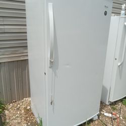 Freezer. Whirlpool 20cu.' Freezer