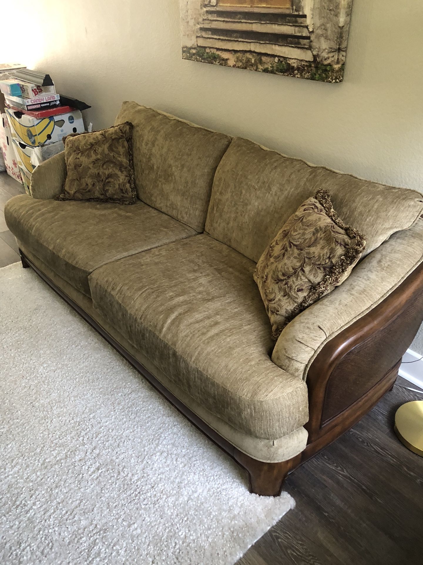 Sofa, Great Chair, End Table