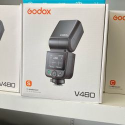 Godox V480 On Camera Flash