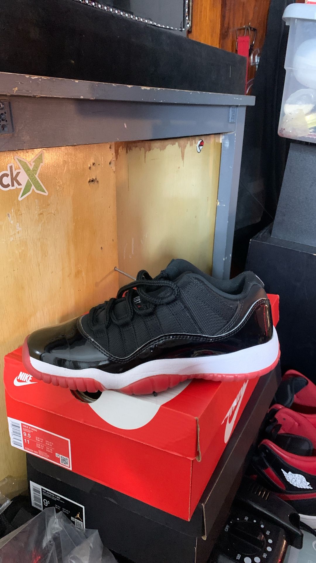Air Jordan 11 Retro Low "Bred" Big Kids' Shoes
