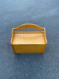 Solid Wood Storage Bench