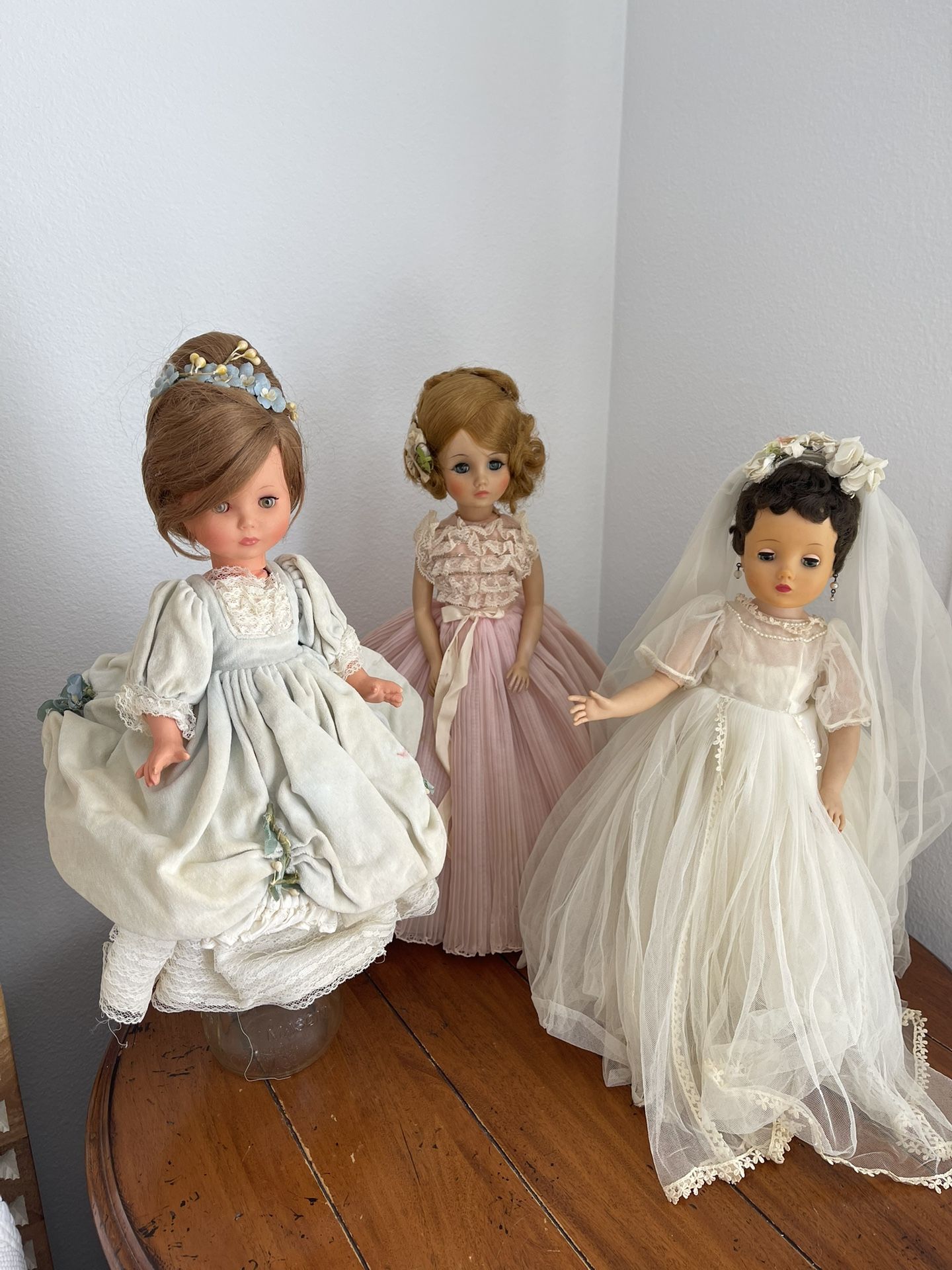 Collectable Madame Alexander Dolls