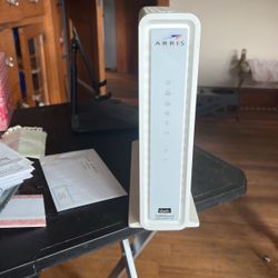 Cable Modem / Router