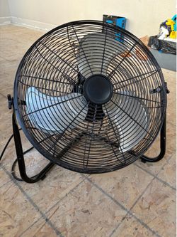 Heavy duty fan