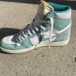  Jordan Retro 1 HIGH OG