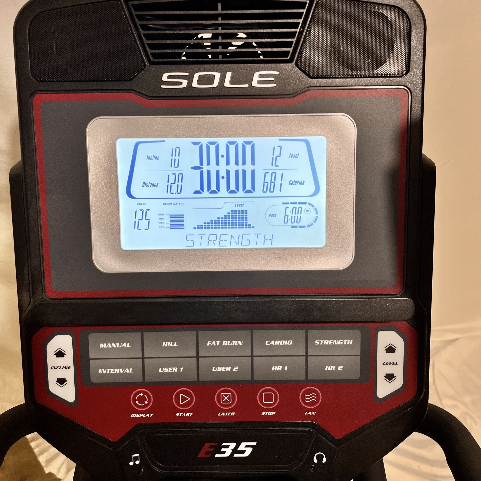 Sole E35 Elliptical for Sale in Beaverton, OR OfferUp