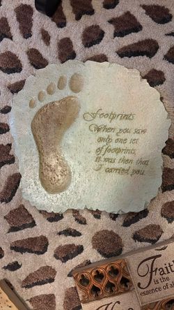 Footprints Plaques And Pictures