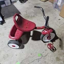 Kids tricycle