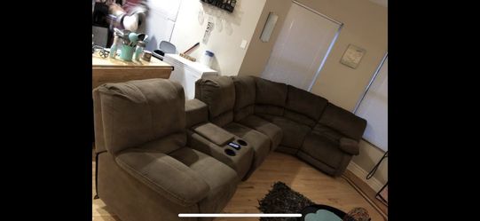 Power Reclining Sectional Couch