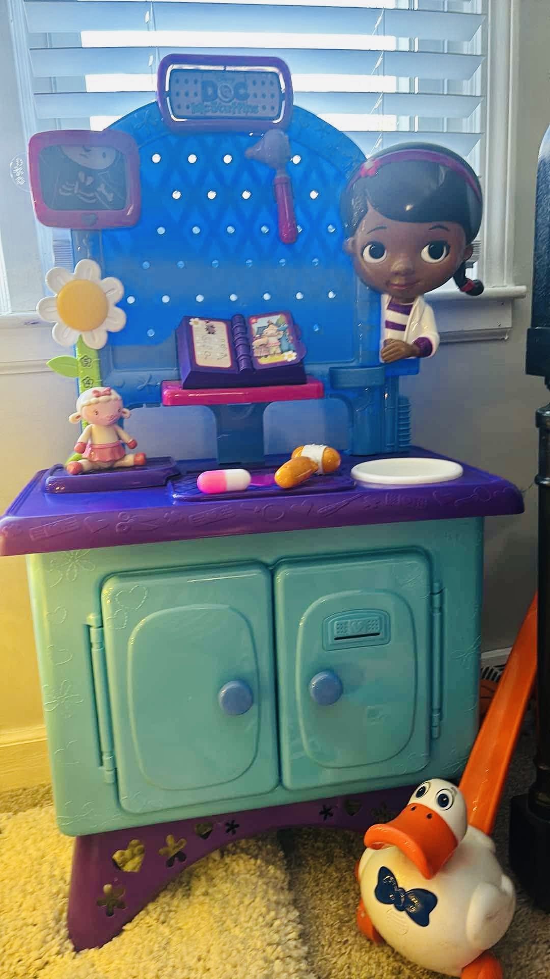 Disney pretend Play