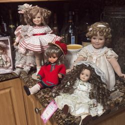 Collection Dolls