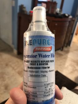 Refrigerator water filter