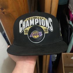 Champions lakers hat