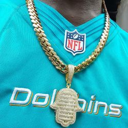 14K gold plated Miami Cuban Link 12mm chain and Hasma pendant