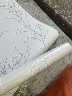 Elegant Laura Ashley wallpaper (9rolls)