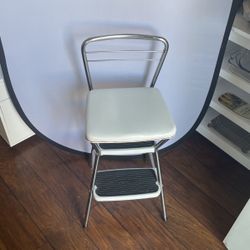 Mid Century Cosco Stepstool / Chair