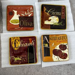 Pier 1 “Cucina” Italian Decoritive Plates -set of 4