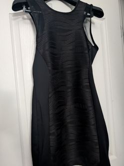XL short black sleeveless black dress