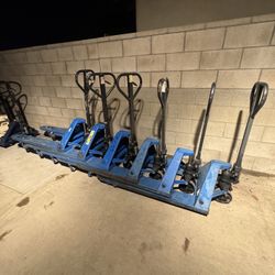 Standard Pallet Jacks 
