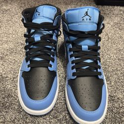 Blue Jordan 1’s Size 10’s WORE ONCE SITTING EVER SINCE