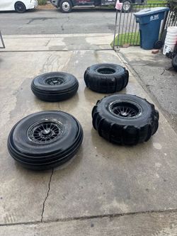 Can am paddles