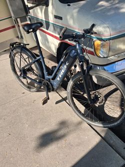 Trek allant electric bike