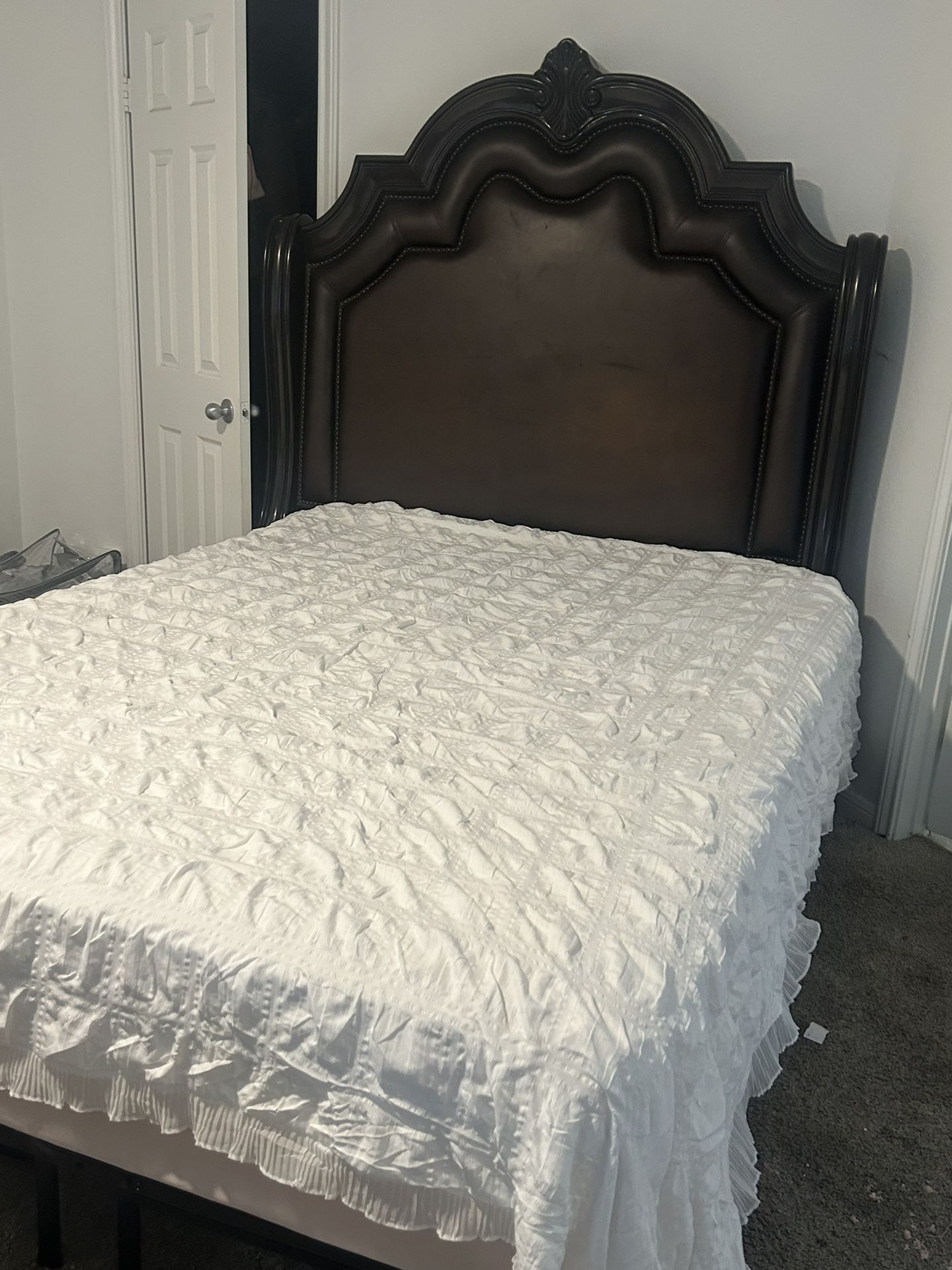 Queen Bed for Sale in San Antonio, TX OfferUp