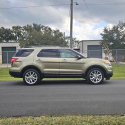 2013 Ford Explorer