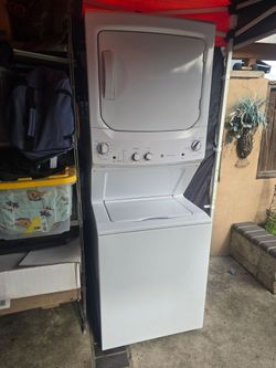 GE Stackable Washer/dryer +5year Extended Warranty