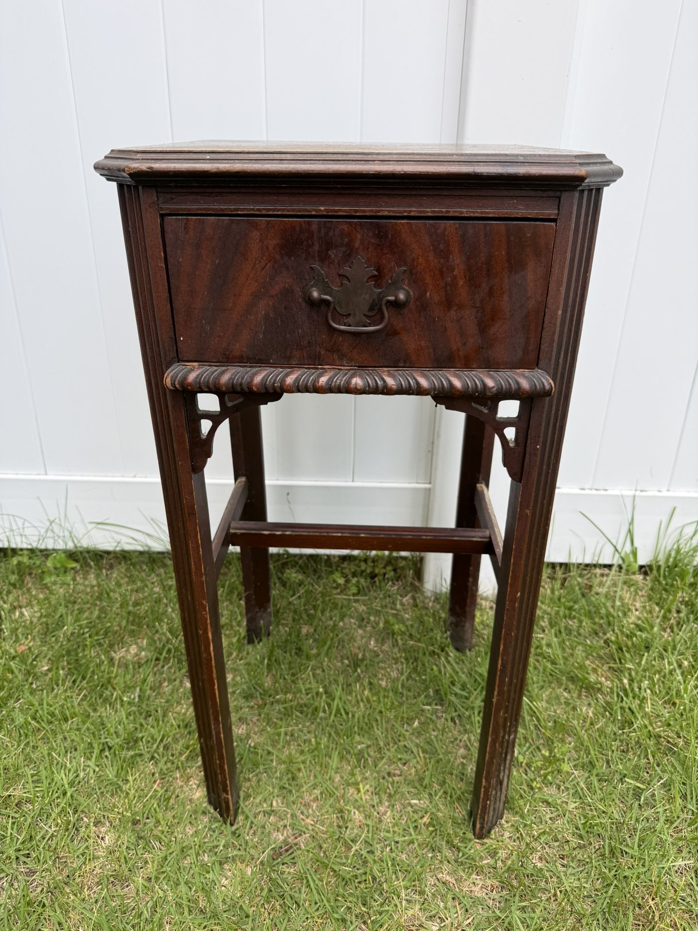 Single Vintage Wood Side Table with drawer