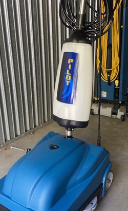 EDIC Pilot Hard Floor / Grout And Tile Cleaning Scrubber