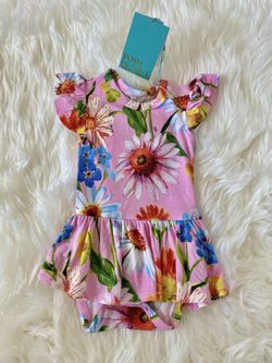 Posh Peanut Kaleigh Cap Sleeve Twirl Bodysuit 0-3 Months 