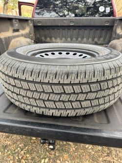 Tire And Rim 265/70/17