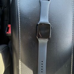 Apple Watch SE 2nd Gen