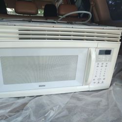 Kenmore Microwave 