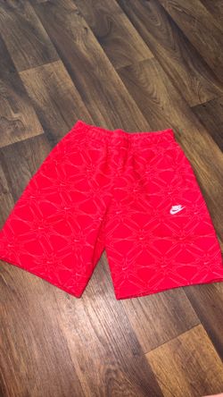 Nike small