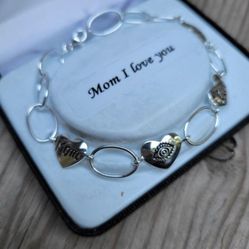 "Mom I Love You" Sterling Silver Bracelet
