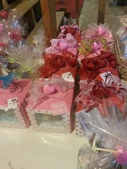 Valentines Day cupcake bath fizzy