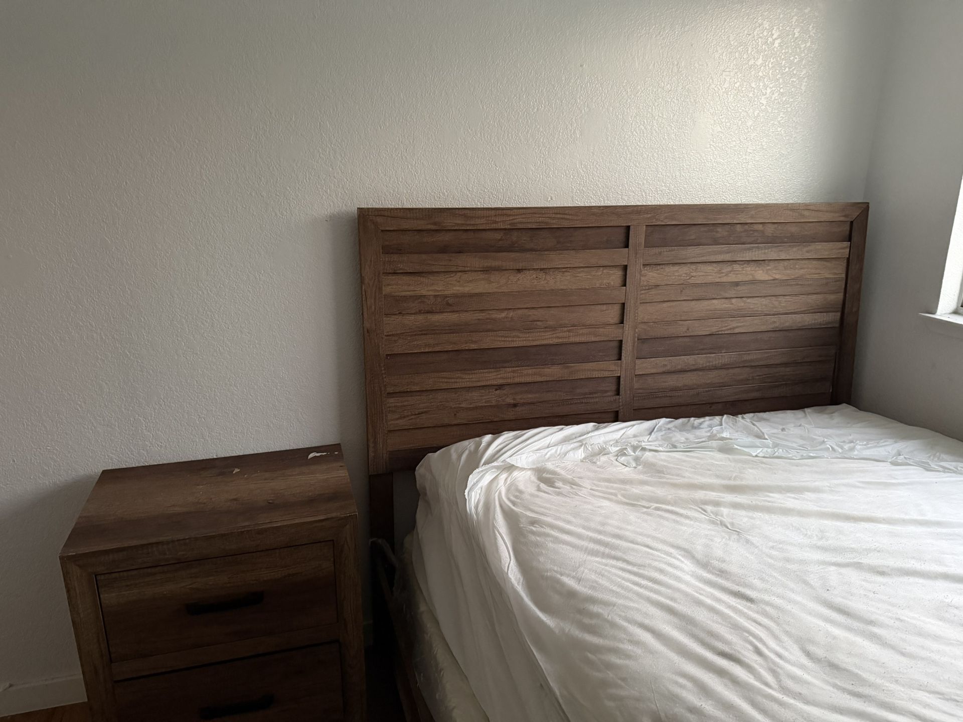 Queen Bedroom Set Ashley Furniture 