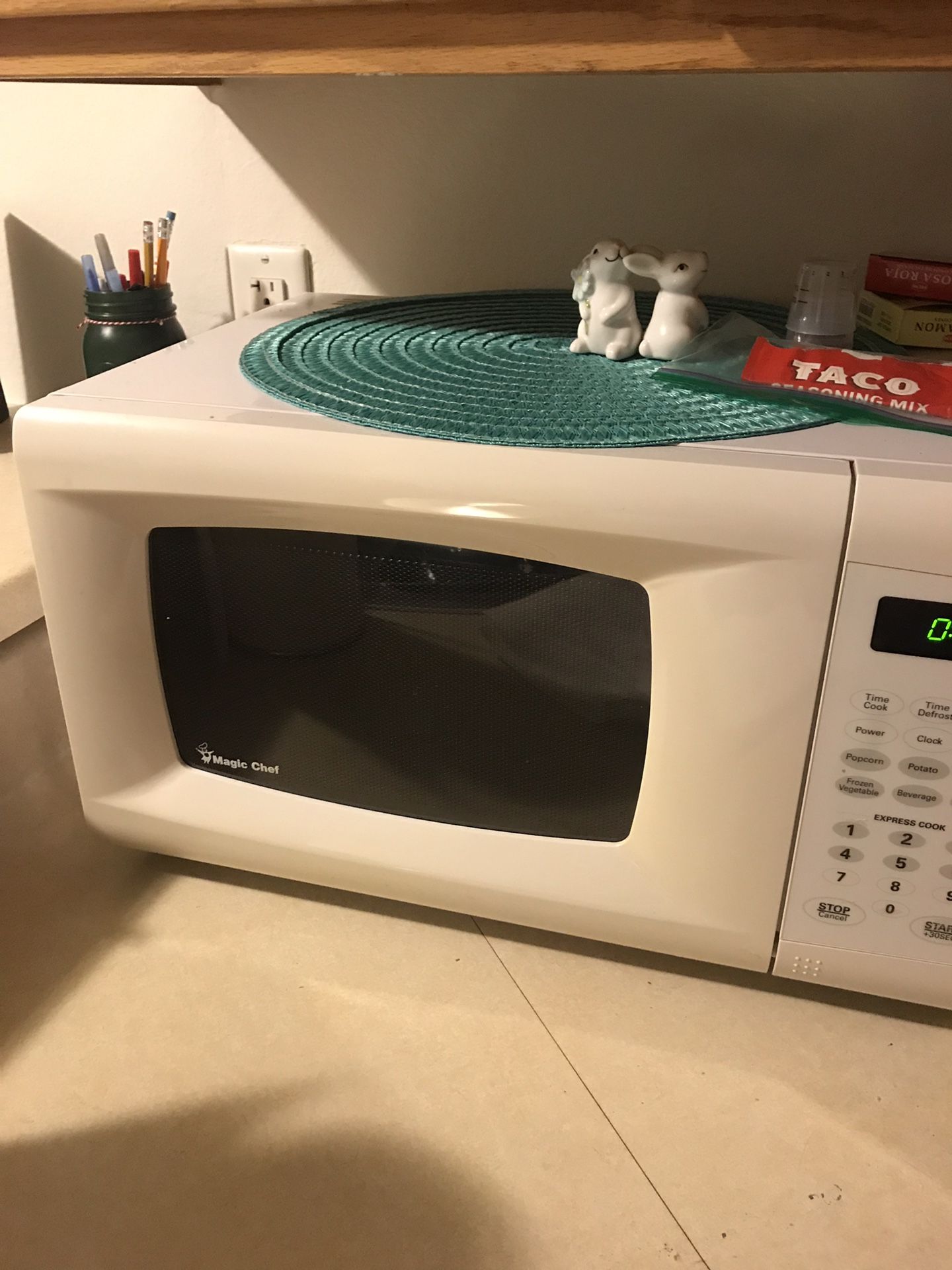 Sofa,microwave,dining table,coffee table
