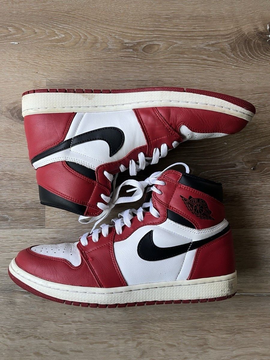 Size 11 - Jordan 1 Retro OG High Chicago