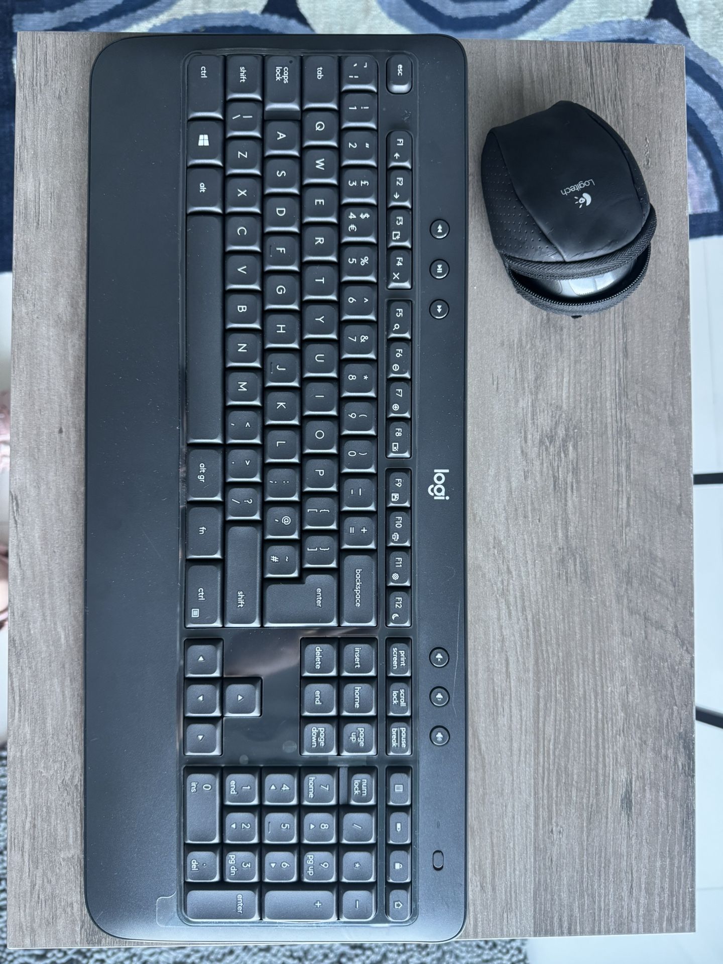 Logitech MK540 Wireless Keyboard + M310 Mouse Combo – Excellent Condition
