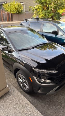 2022 Hyundai Kona AWD Low Mileage, Clean Title!