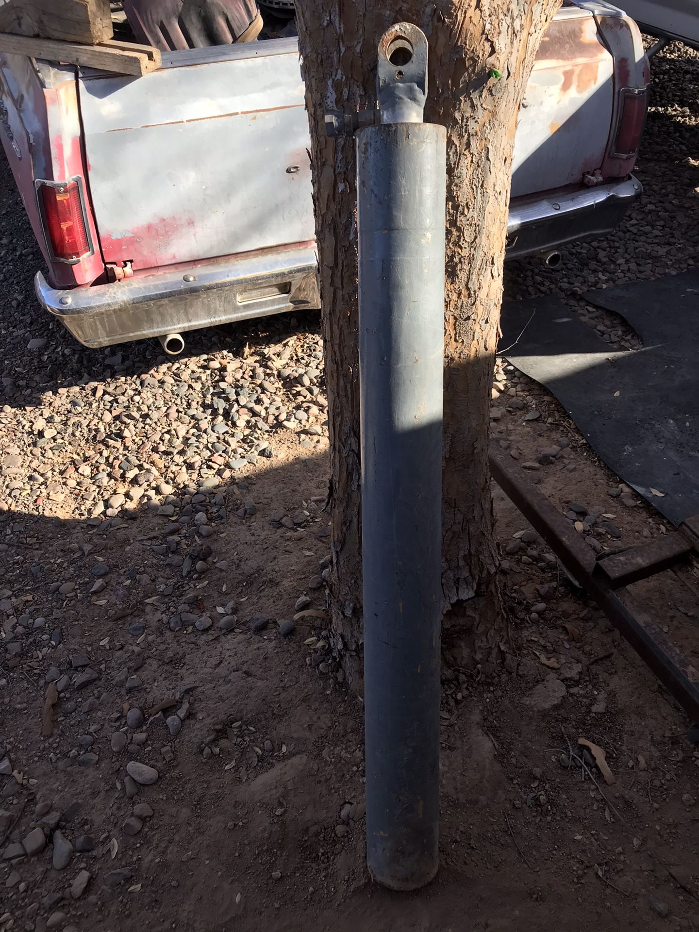 Hydraulic cylinder