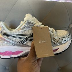 ASICS Gel Keyano Size Men’s 9.5 $130